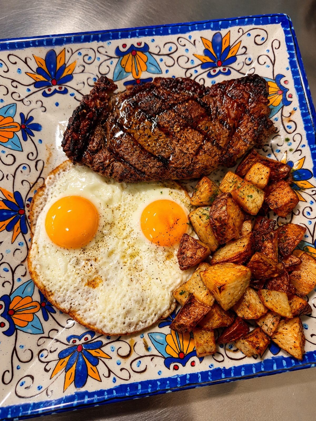 Steak N Eggs